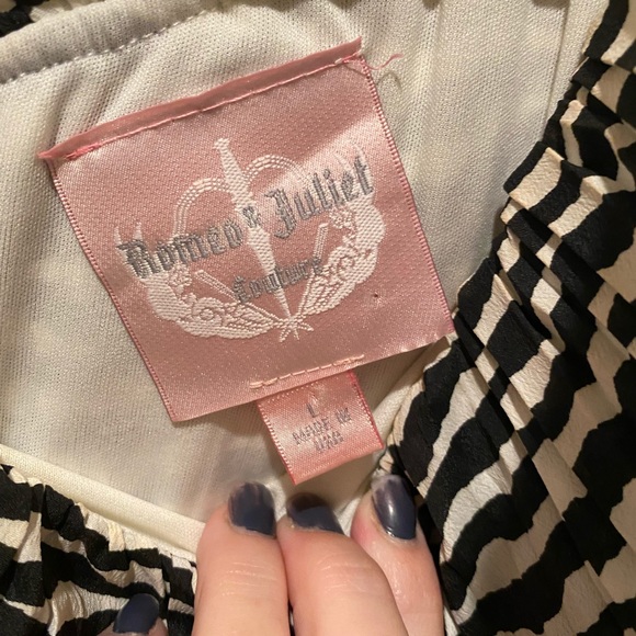 Zebra print Mini Dress - Picture 2 of 2